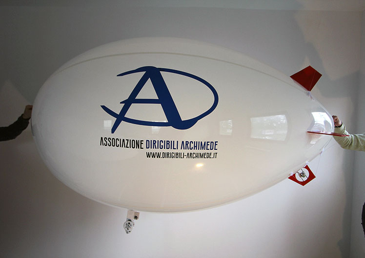 2 m RC Blimp